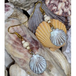 White Patina Brass Scallop...