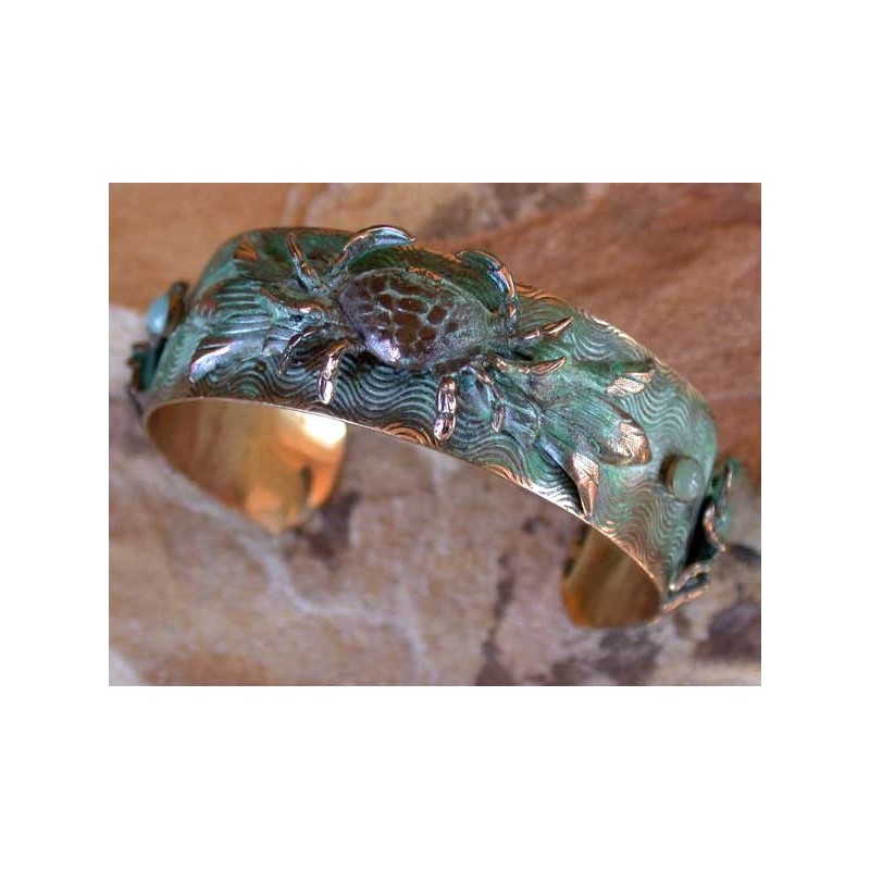 CP976bc Verdigris Patina Sculptural Crabs Fleur De Lis Cuff - Amazonite, Jade 