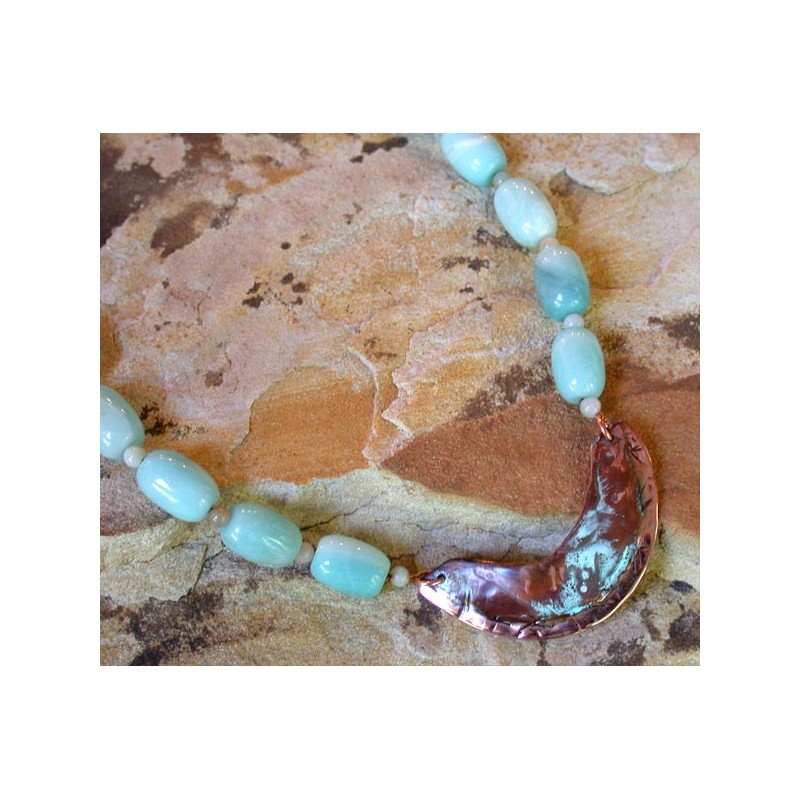 CTP 93n Marbleized Patina Copper Essence Handforged Textured Tealeaf Edge Necklace - Light Amazonite