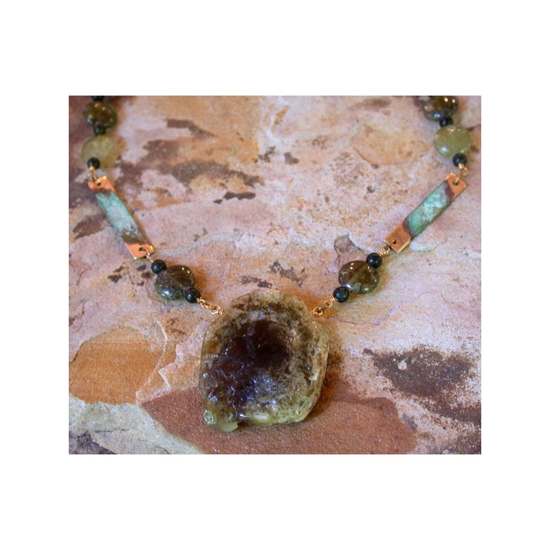 ET 100nGG Etched Patina Brass Link Necklace - Green Garnet ET 100nGG Etched Patina Brass Link Necklace - Green Garnet