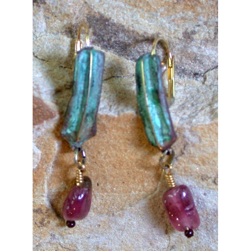 TEP81ePT Patina Lost Wax Cast Brass Terrain Earrings - Pink Tourmaline 