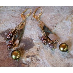 ET 99ePE Etched Patina Brass Link Triple Dangle Earrings - Bronze, Olive Pearls