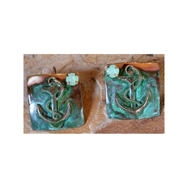 OCP88eCR - Pale Green Opal Swarovski Crystals