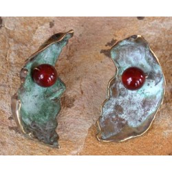 RSP310eCA Lost Wax Cast Brass Rose Petal Earrings - Carnelian