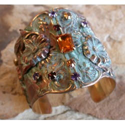 NP7848cf Patina Brass Zinnia Cuff -  Topaz Crystals 