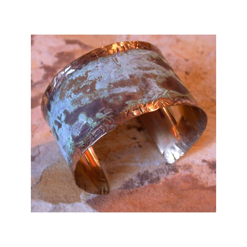 TTP 602bcSP Splash Verdigris Patina Handforged Brass 1 1/2 Inch Wide Cuff - Textured Tealeaf Lip Detailing