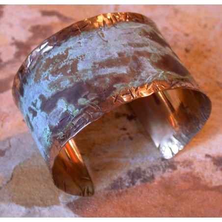 TTP 602bcSP Splash Verdigris Patina Handforged Brass 1 1/2 Inch Wide Cuff - Textured Tealeaf Lip Detailing