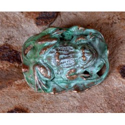 ECP 331p  Verdigris Patina Solid Brass Frog on Waterlillies Pin 