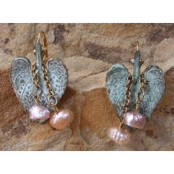 NW46e White Patina Brass Double Philodendron Leaf Earrings - Lavender, Pink Pearls