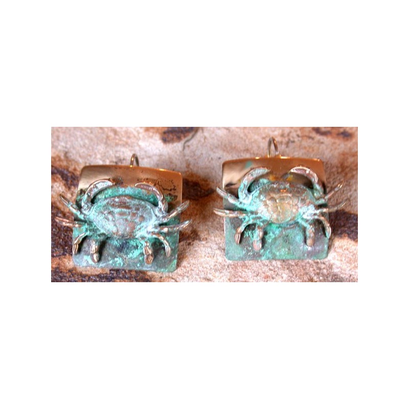 ECP8976e Verdigris Patina Brass Crab Earrings