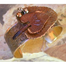 NE460bcCR  Earth Patina Brass Double Leaf Cuff - Swarovski Crystals