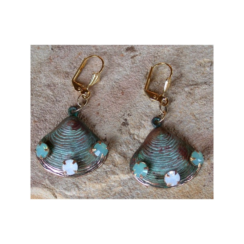 OCP6910eVerdigris Patina Clam Shell Dangle Earrings - Pacific Blue White Opal Crystals