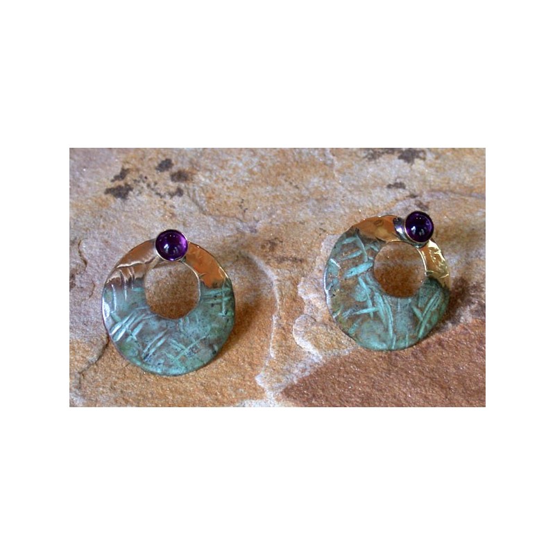 TTP 2429e Verdigris Patina Brass Hand Hammered Textured Tealeaf Small Cut-Out Circle Earrings - Amethyst